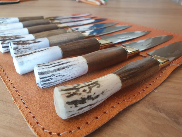 STEAK KNIVES SET x 8 Stainless Steel  Deer Horn Handle Mission Argentina. C210x8