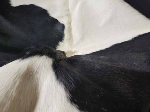 XXL COWHIDE Peau de Vache  Piel de Vaca Cow Hide Rug