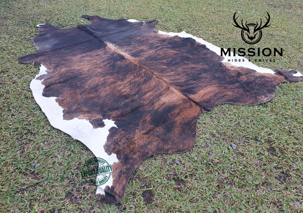 LARGE BRINDLE Cowhide Rug Gorgeous! Unique!  Peau de Vache Super Sale!!