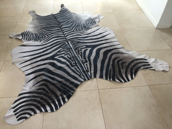 Cowhide Rug ZEBRA BLACK WHITE Unique!  a271 7.6 x 6.6 ft Peau de Zebre  Piel de Vaca Impresa Cebra
