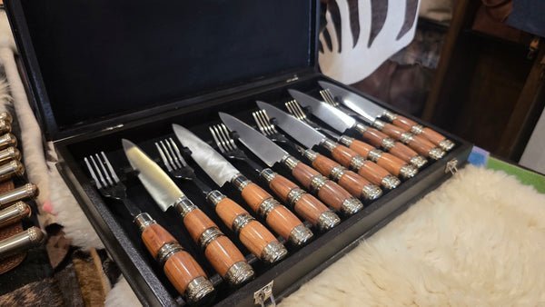 Premium Steak Knives Set x 6 Forks & knives Wooden Box . Mission Argentina
