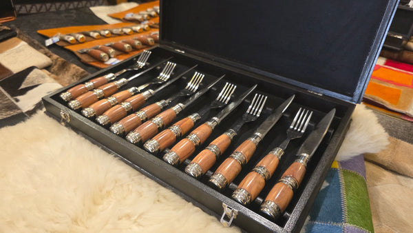 Premium Steak Knives Set x 6 Forks & knives Wooden Box . Mission Argentina