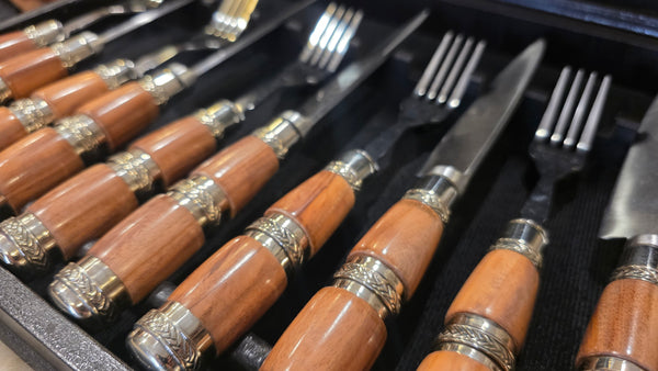 Premium Steak Knives Set x 6 Forks & knives Wooden Box . Mission Argentina