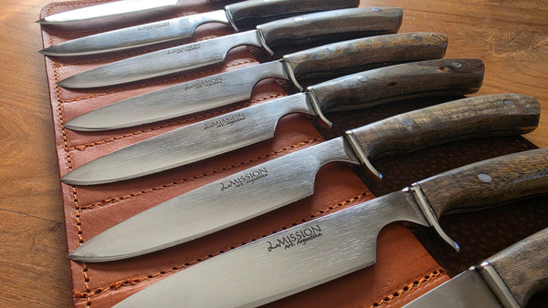 SET OF 4 STEAK KNIVES  Argentine Gaucho Wood Handle Stainless Steel 420 Mission Argentina.